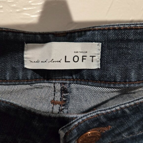 Ann Taylor Denim Jeans – Size 12 – Like New! 👖✨ - Picture 2 of 4